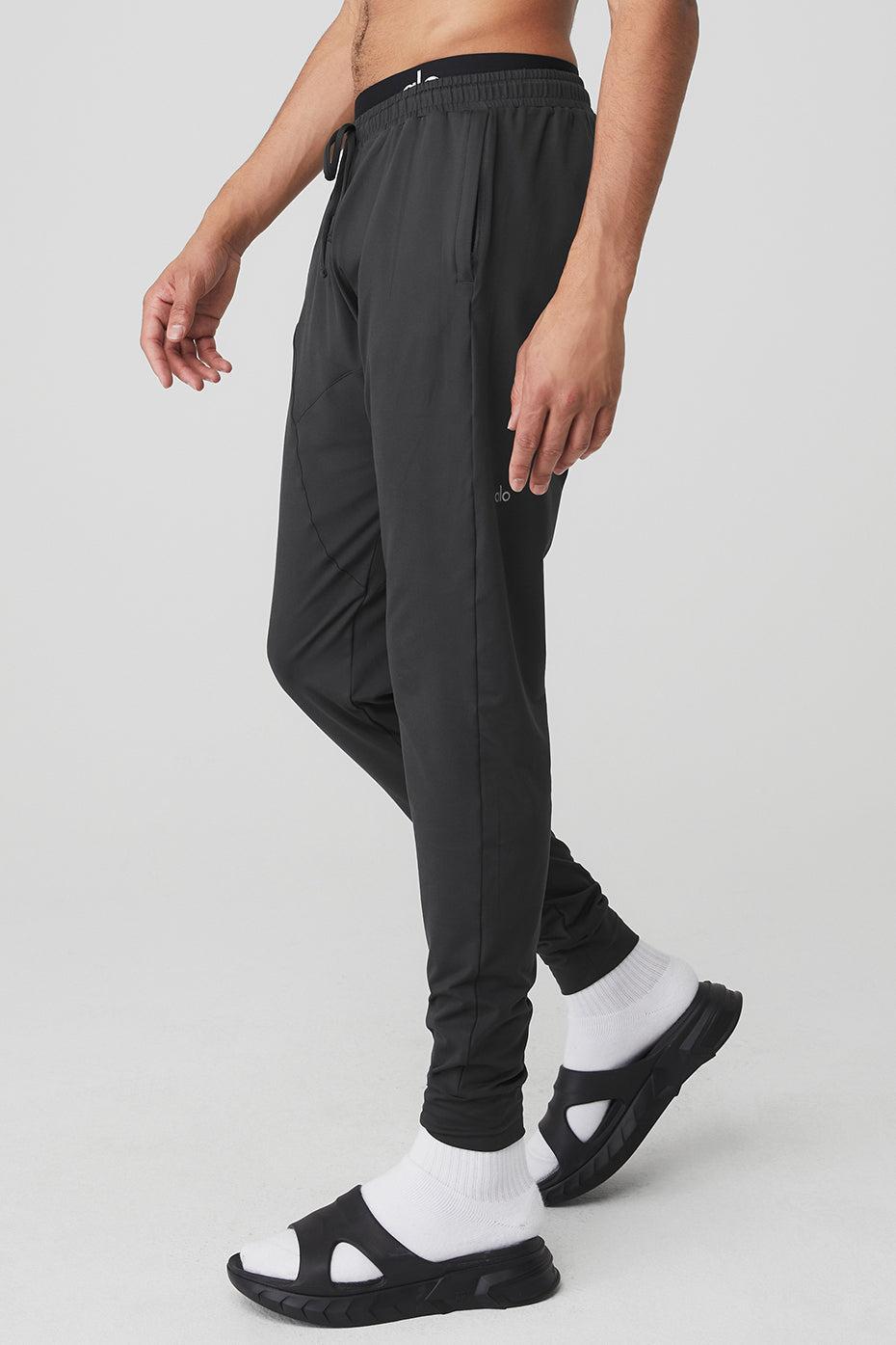 Conquer Revitalize Pant - Anthracite Male Product Image