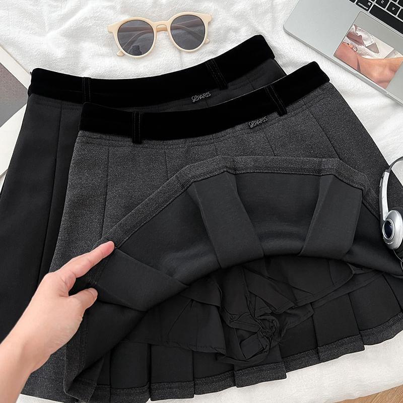 High Waist Plain Mini A-Line Pleated Skirt Product Image