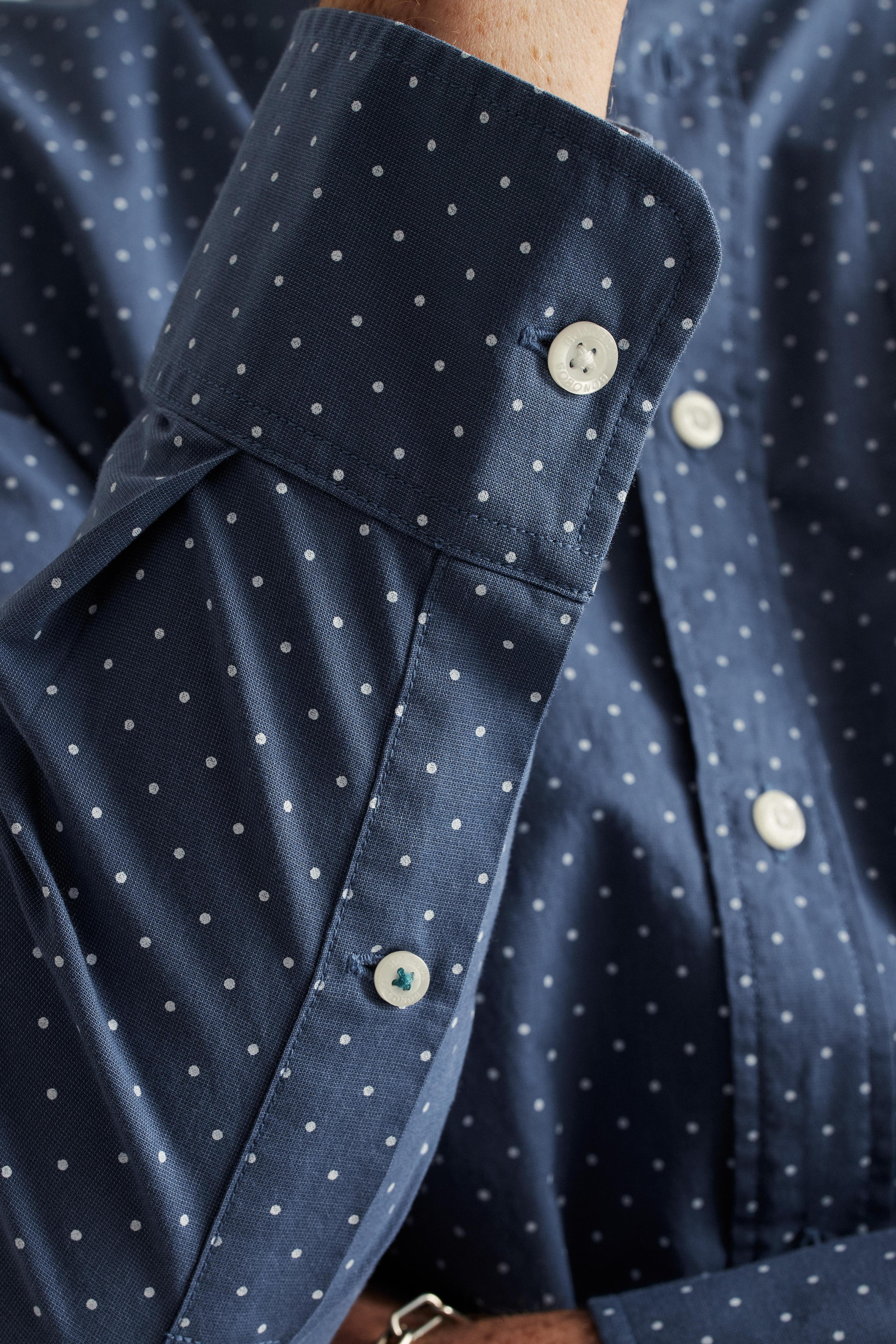 Everyday Shirt Product Image