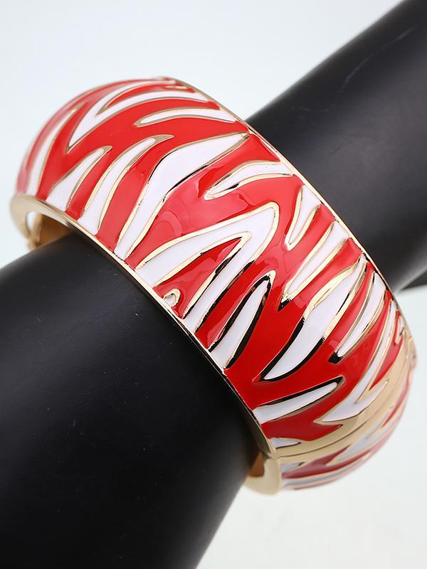 Geometric Zebra-Stripe Bracelet Accessories Product Image