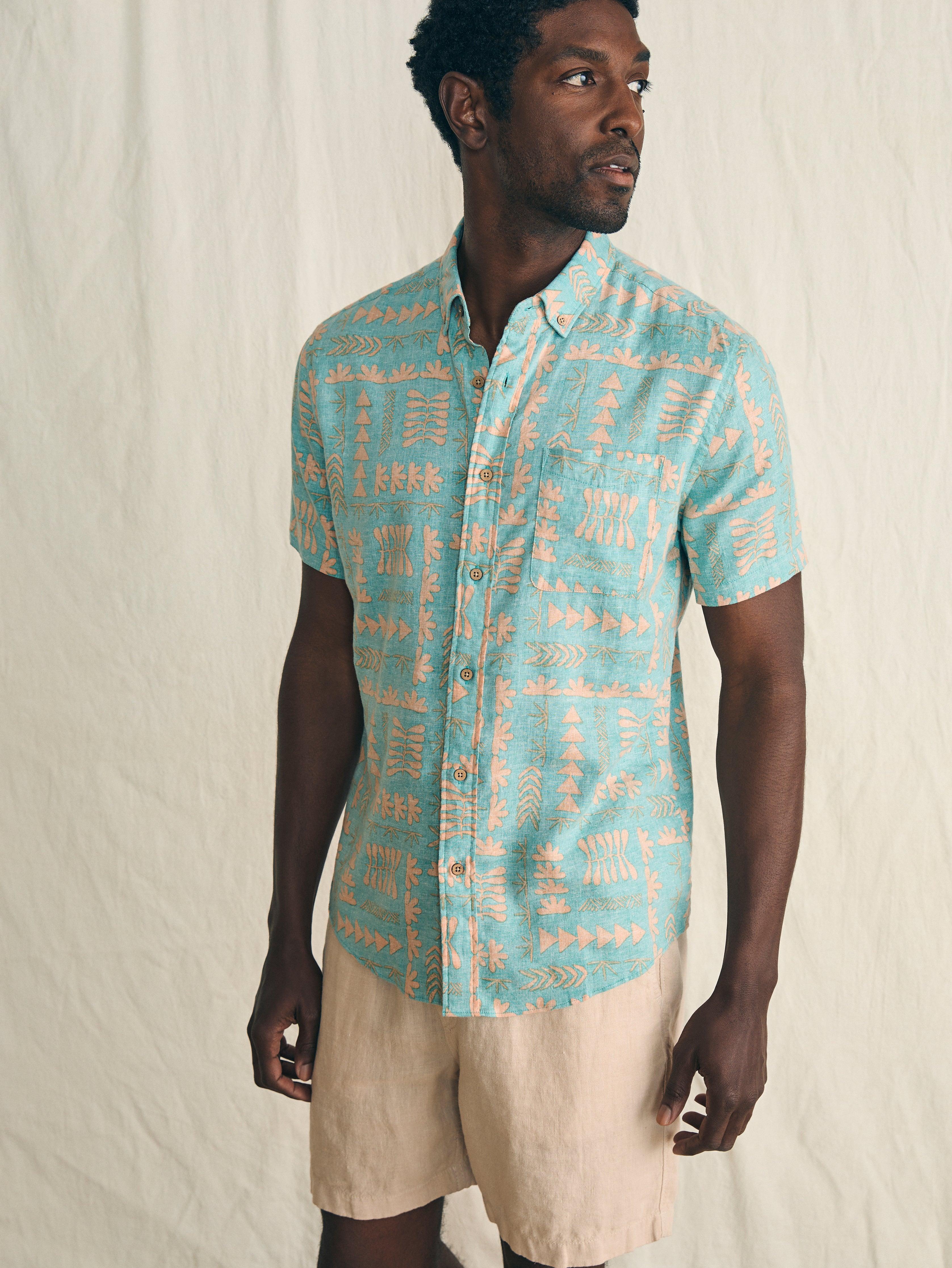 Anna Kahalekulu Short-Sleeve Breeze Shirt - Teal Naupaka Male Product Image