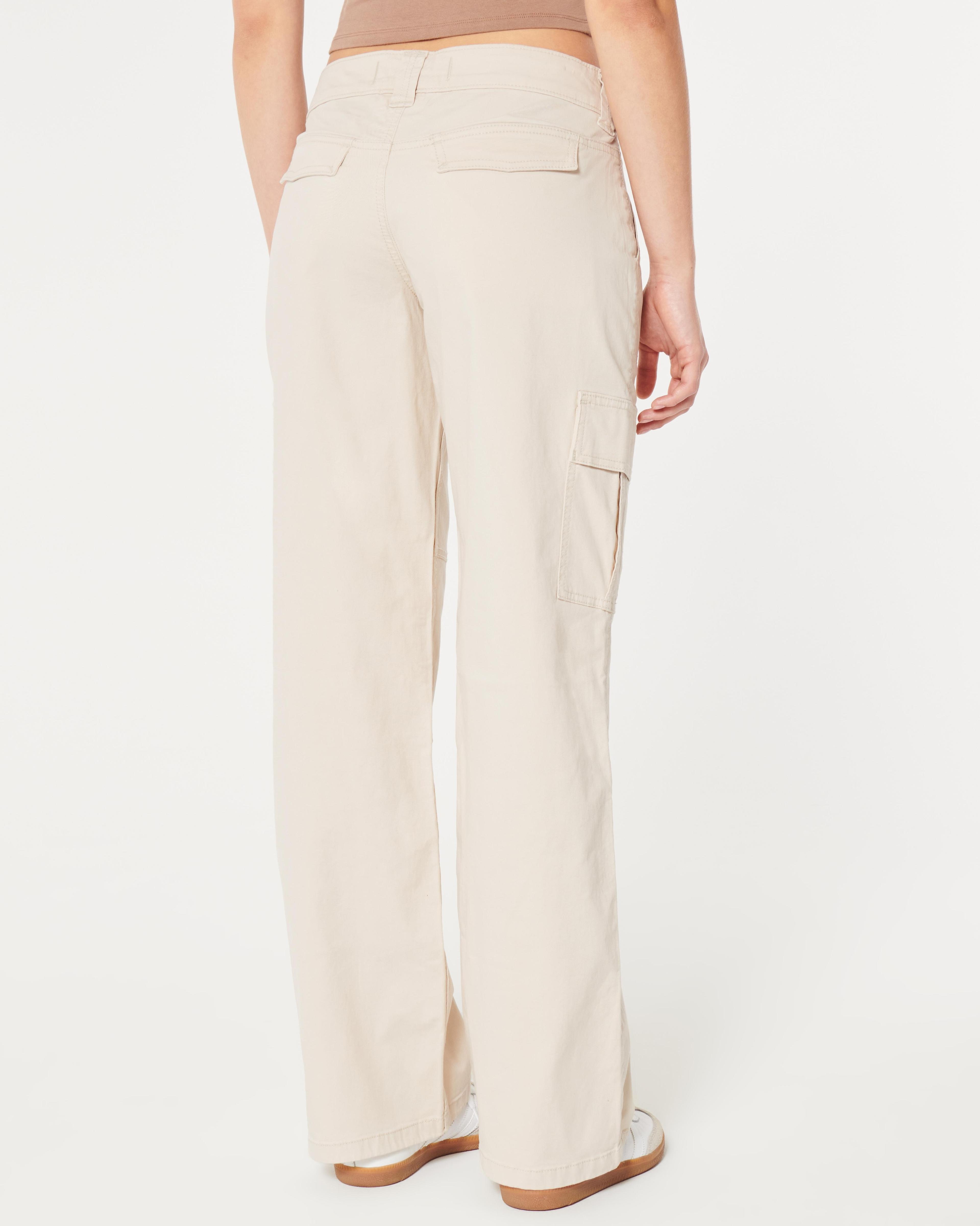 Low-Rise Baggy Cargo Pants Product Image