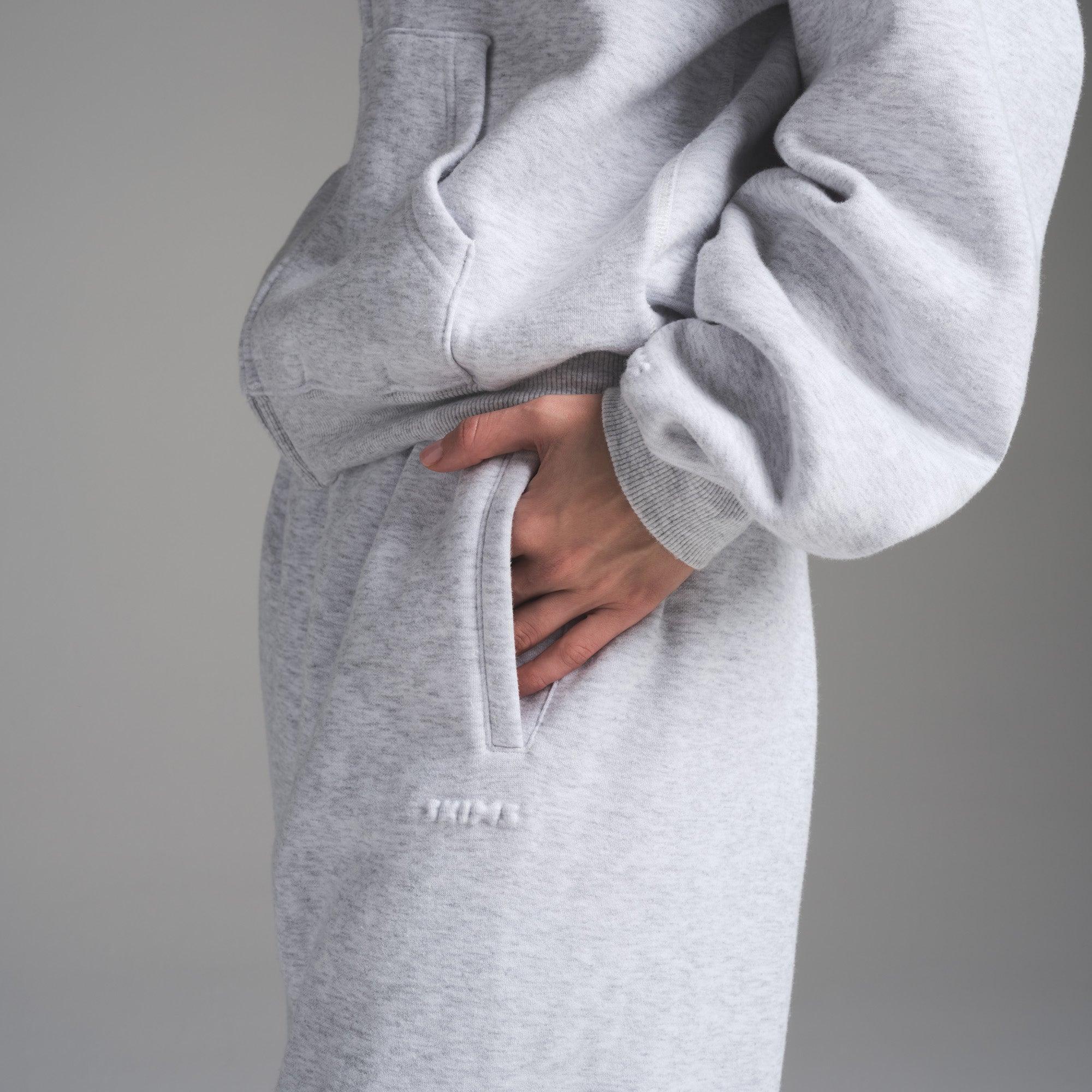 COTTON FLEECE CLASSIC JOGGER | LIGHT HEATHER GREY Product Image