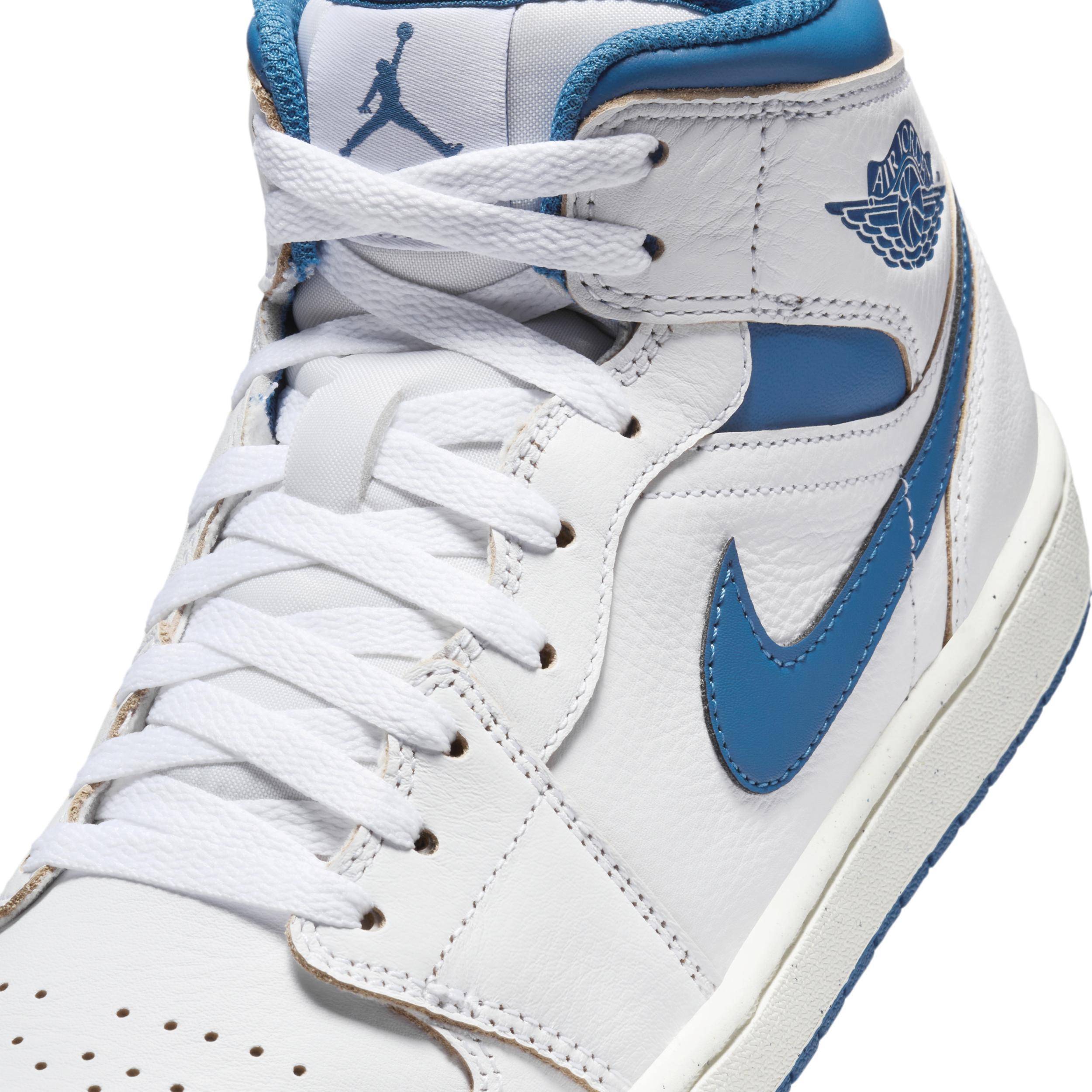 Men's Air Jordan 1 Mid SE Shoes Product Image