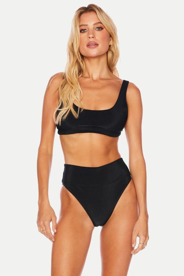 Peyton Top Black Product Image