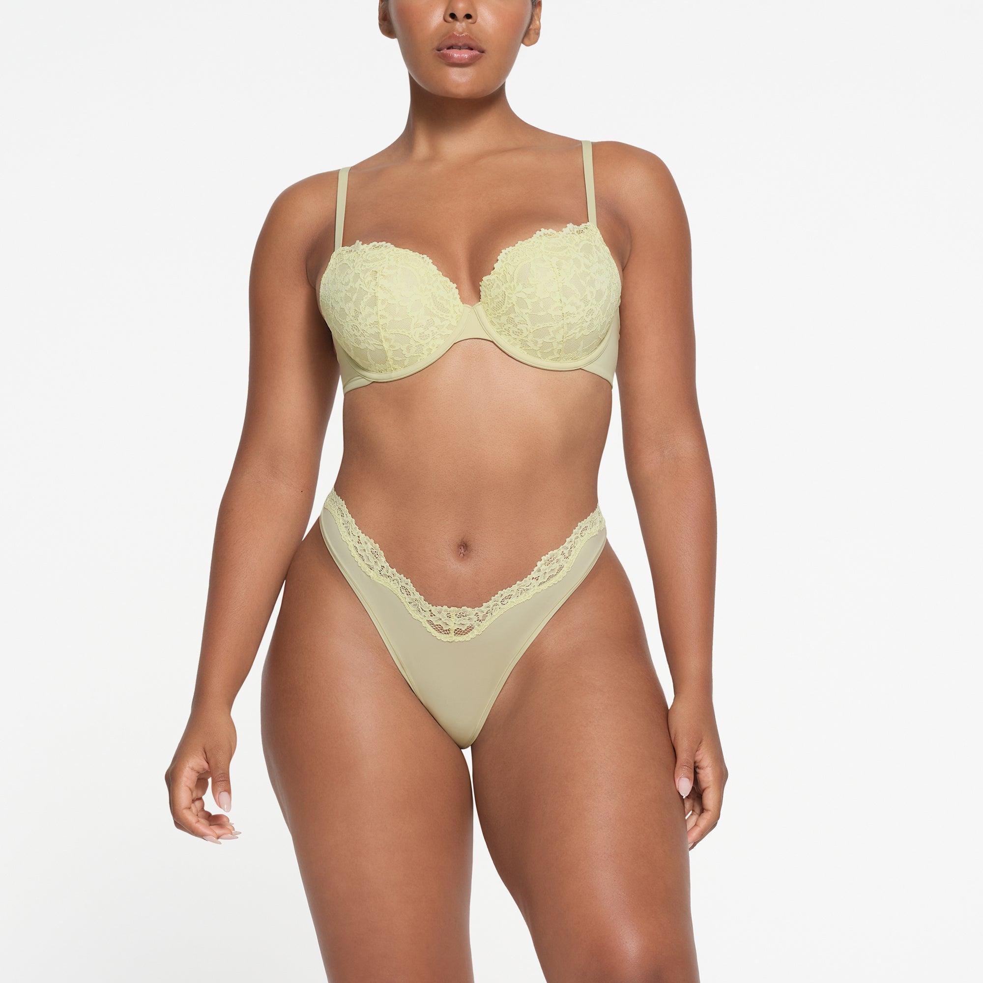 FITS EVERYBODY LACE PUSH-UP BRA | SAGE Product Image