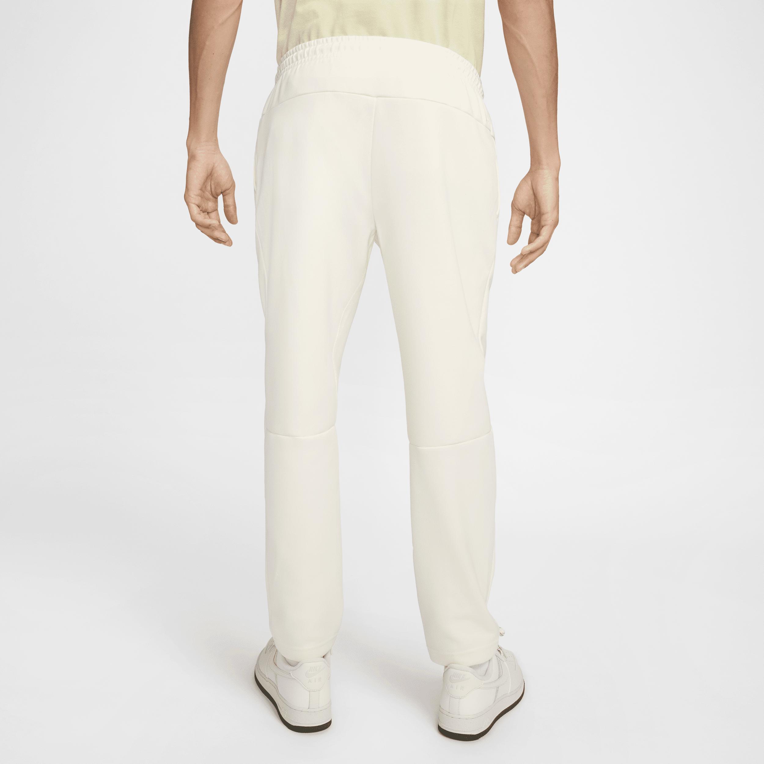 Nike Men's Primary Dri-FIT UV Tapered Versatile Pants Product Image