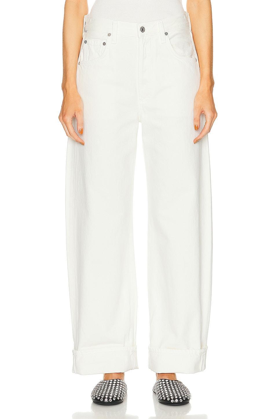 Citizens of Humanity Ayla Baggy Cuffed Crop in White. - size 24 (also in 23, 25, 26, 27, 28, 29, 30, 31, 32, 33, 34) Product Image