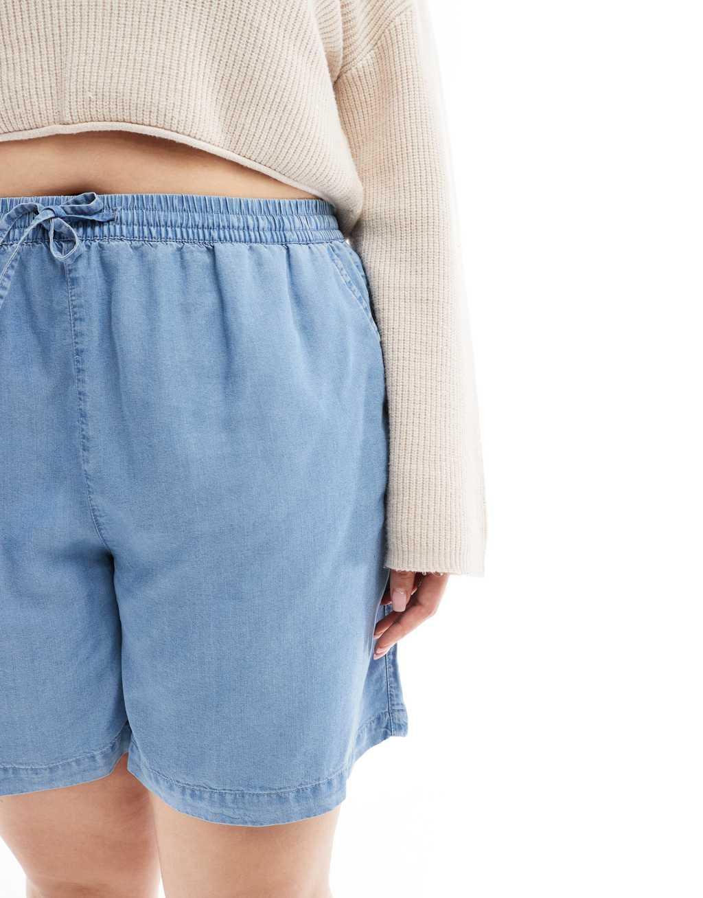 ONLY Curve pull on denim shorts in light blue  Product Image