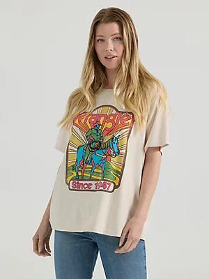 Women's Girlfriend Tee | Women's TOPS | Wrangler® Product Image