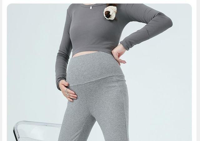 Maternity High Rise Plain Flared Pants Product Image