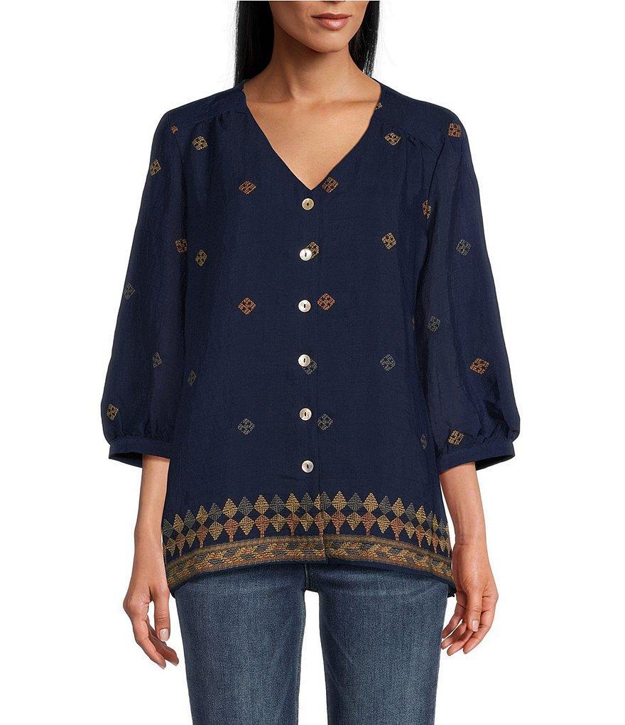 Figueroa & Flower Petite Size Embroidered Gauze V-Neck 3/4 Sleeve Button-Front Blouse product image