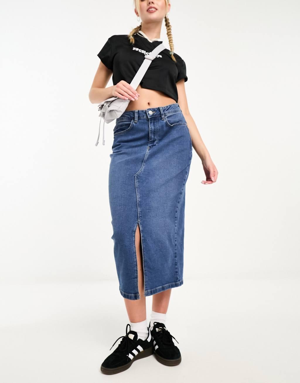 Noisy May denim midi skirt in mid blue product image