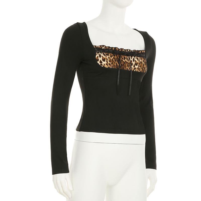 Long-Sleeve Square Neck Leopard Panel Crop Top Product Image