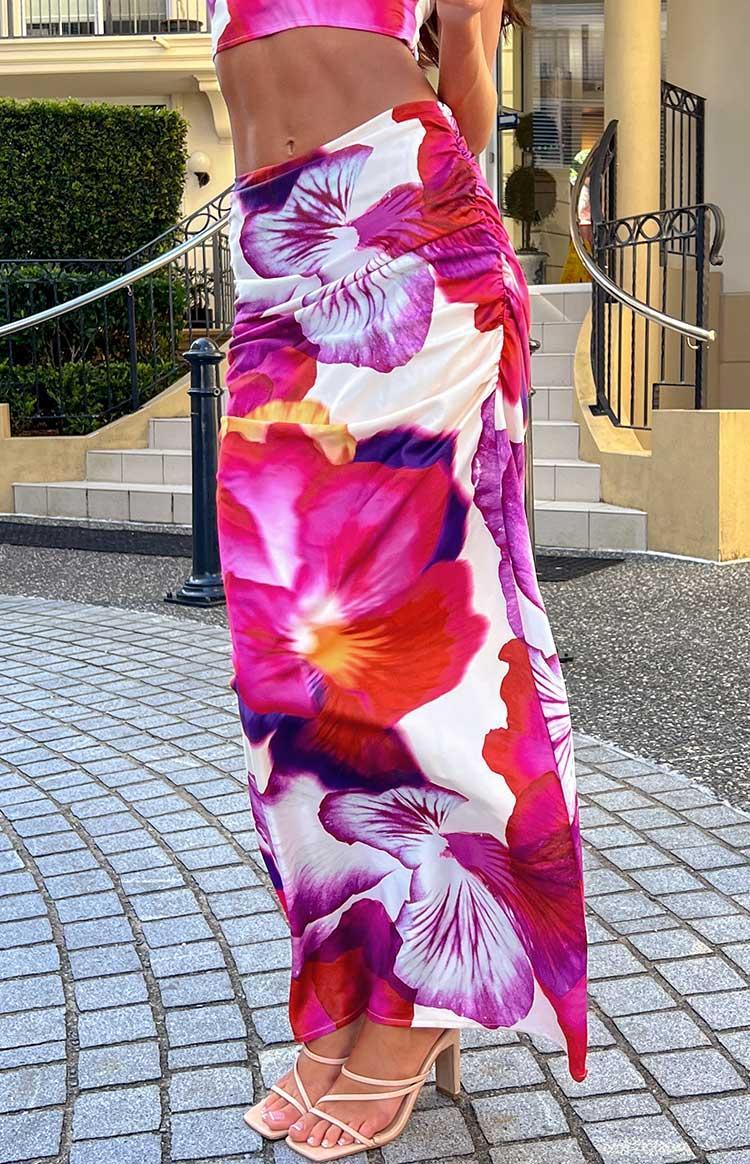 Romantic Rose Pink Floral Print Maxi Skirt Product Image