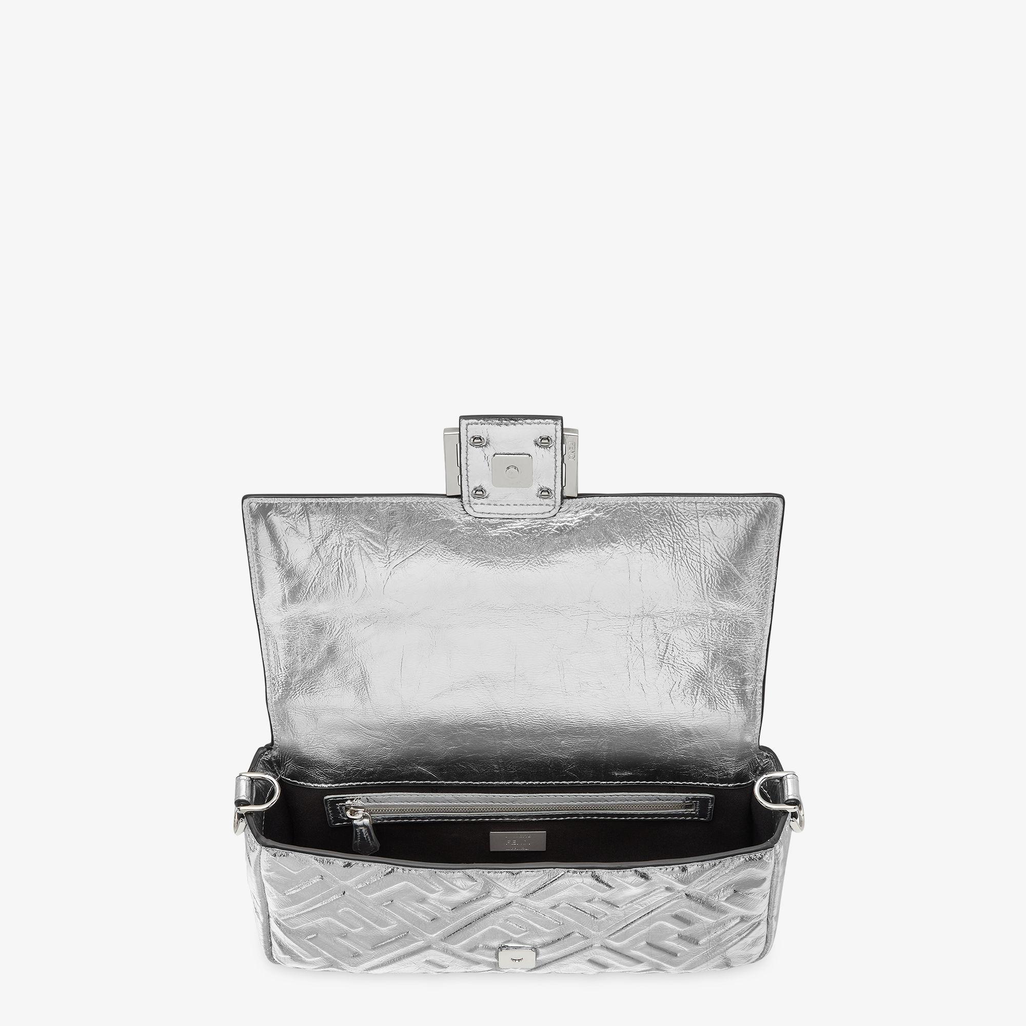 BaguetteSilver craquelé leather bag with FF motif Product Image