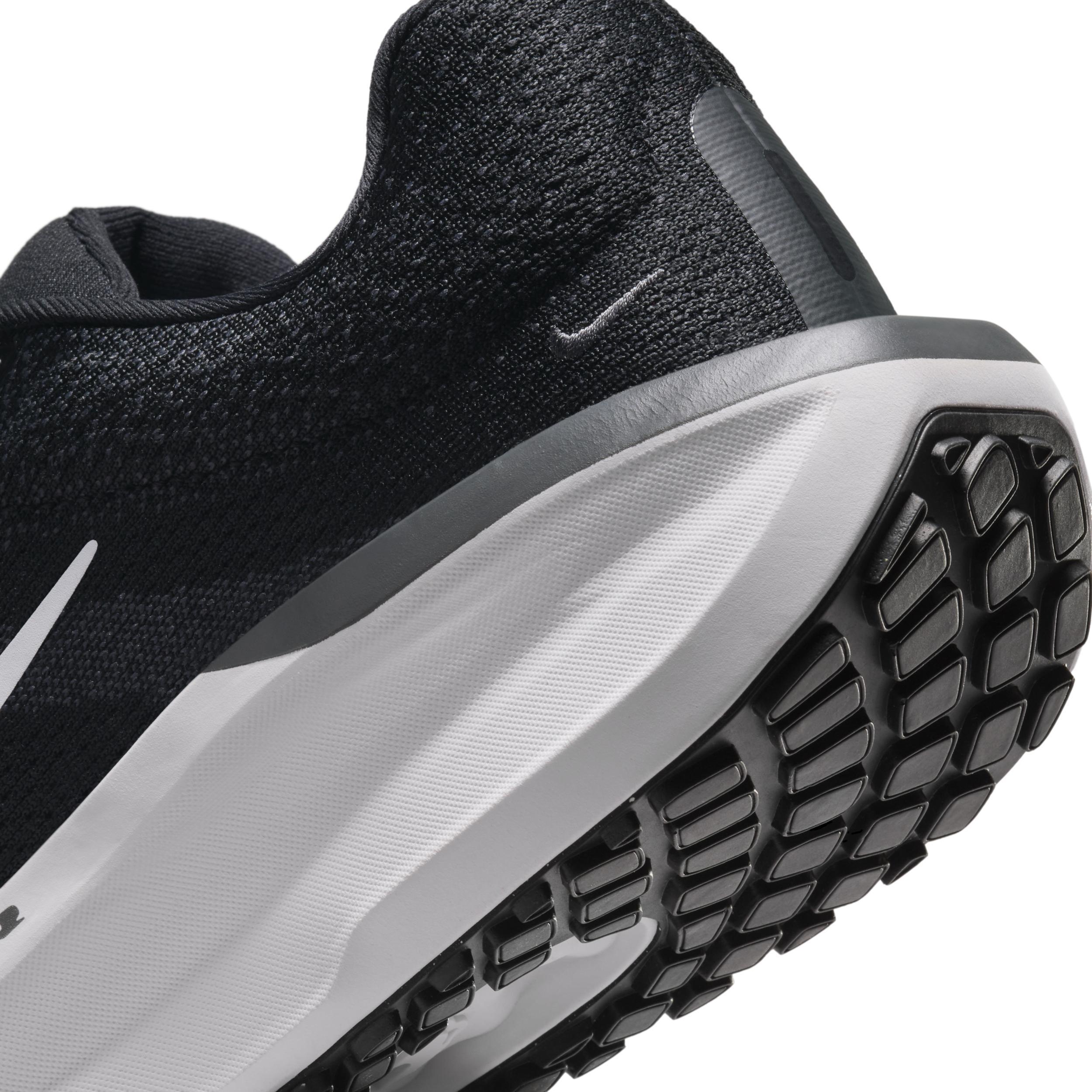 Nike Winflo 11 Womens Road Running Shoes Product Image