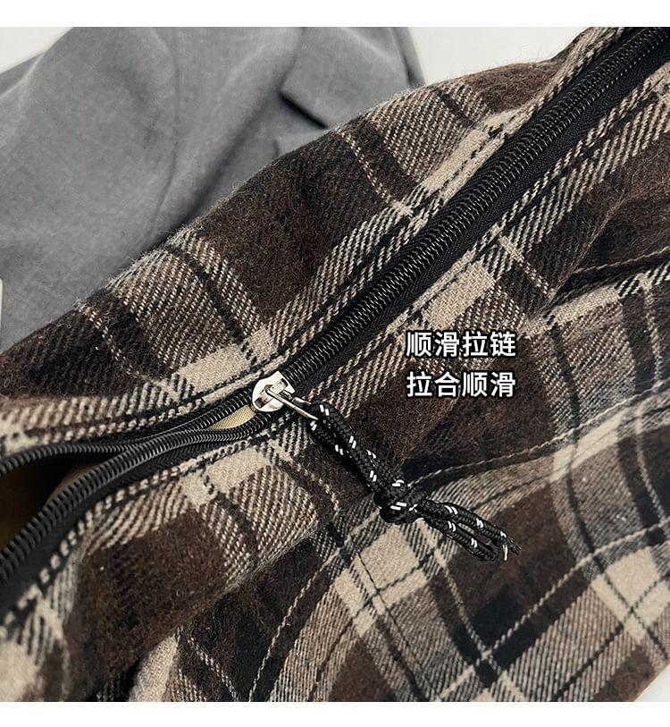 Plaid Tote Bag Product Image