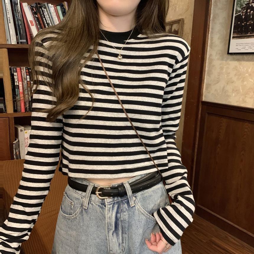 Long-Sleeve Crewneck Striped Tee Product Image