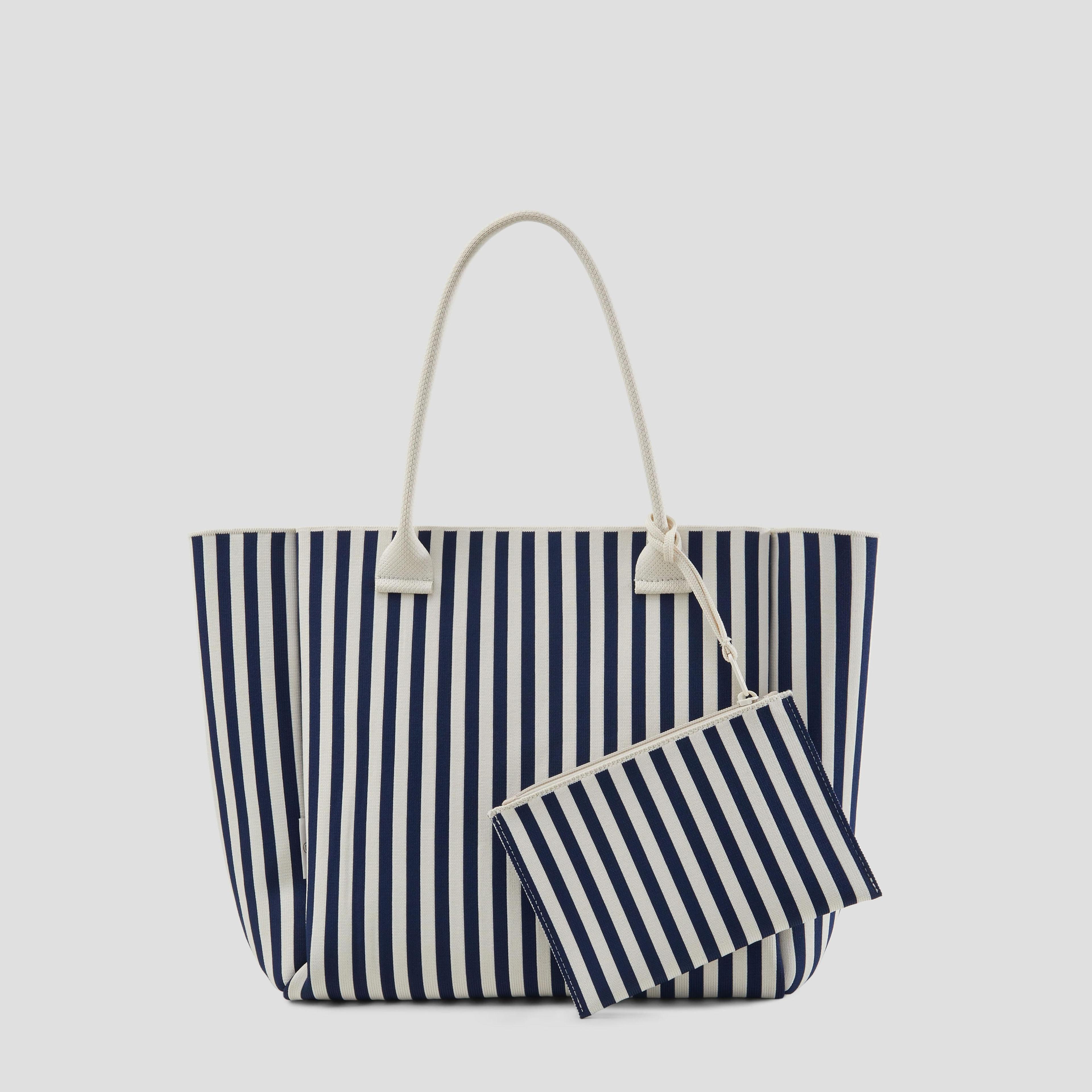 The Essential Tote (Maia) Product Image