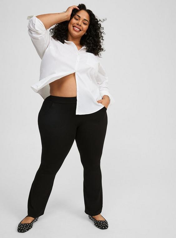 Full-Length Signature Flare Legging product image