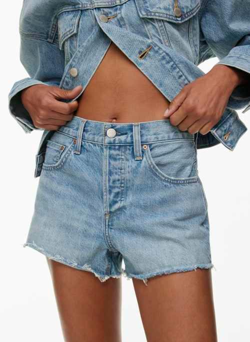 the 90s vintage cut-off denim short Product Image