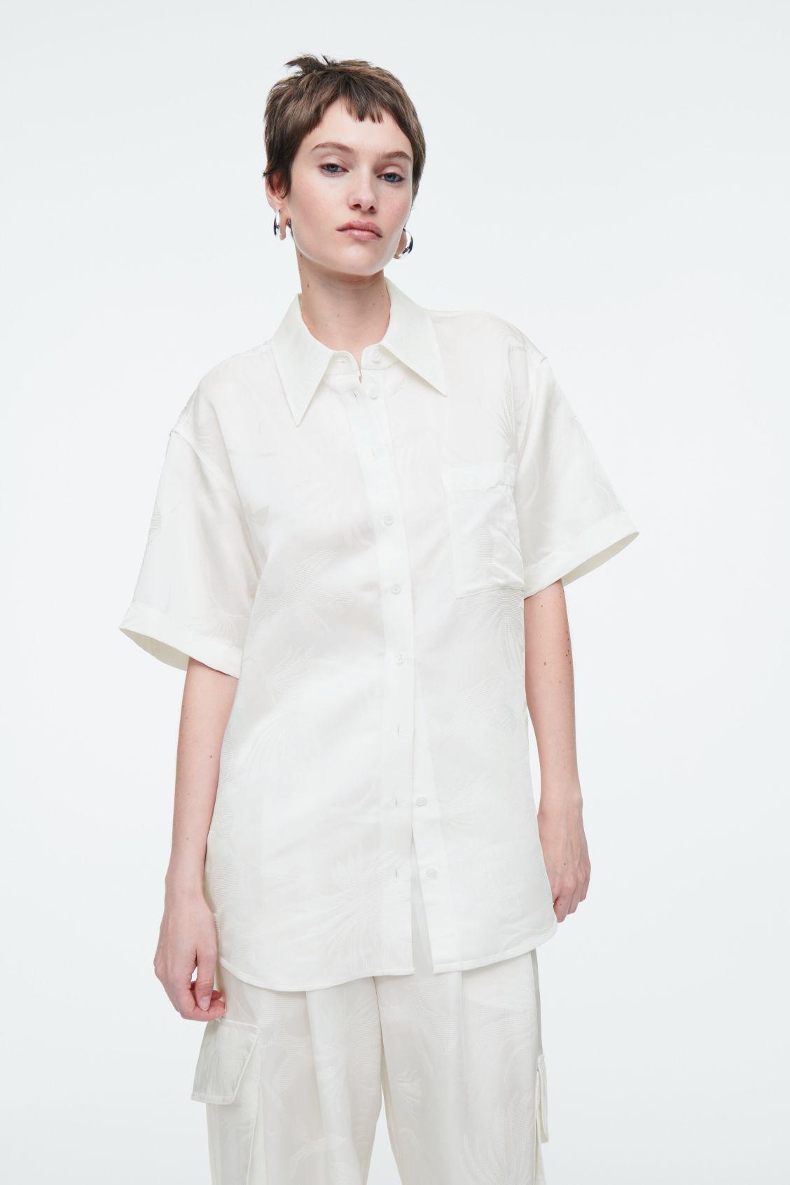 FLORAL-JACQUARD SHORT-SLEEVED SHIRT Product Image