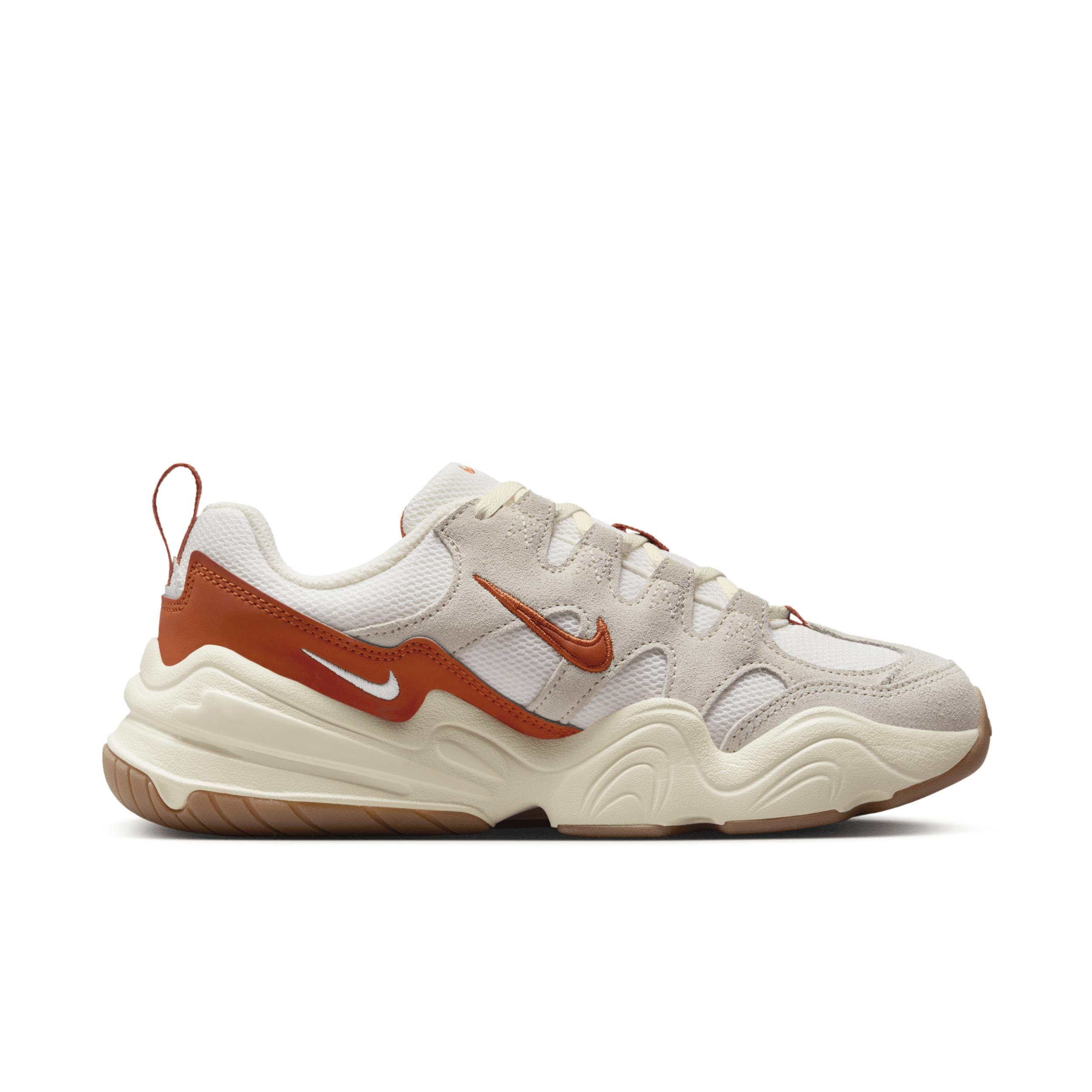 Nike Women's Tech Hera Shoes Product Image