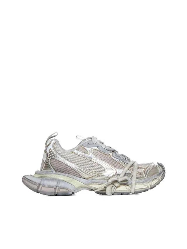 BALENCIAGA Sneakers In White Product Image