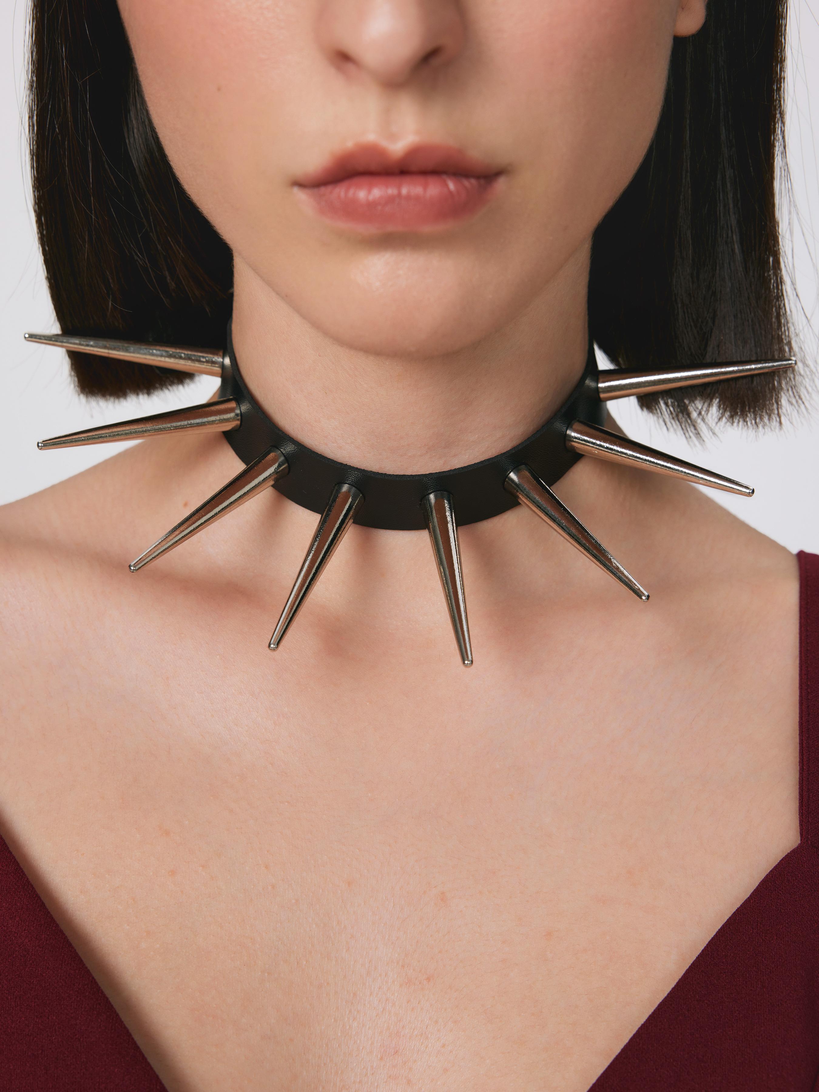 Rivet Decor Choker Product Image