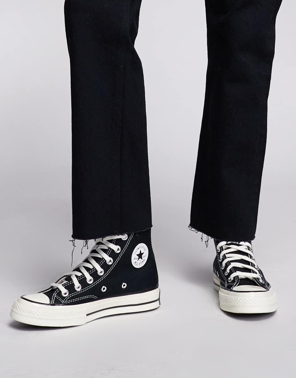 Men's Converse Chuck 70 High Top Unisex Shoes Product Image