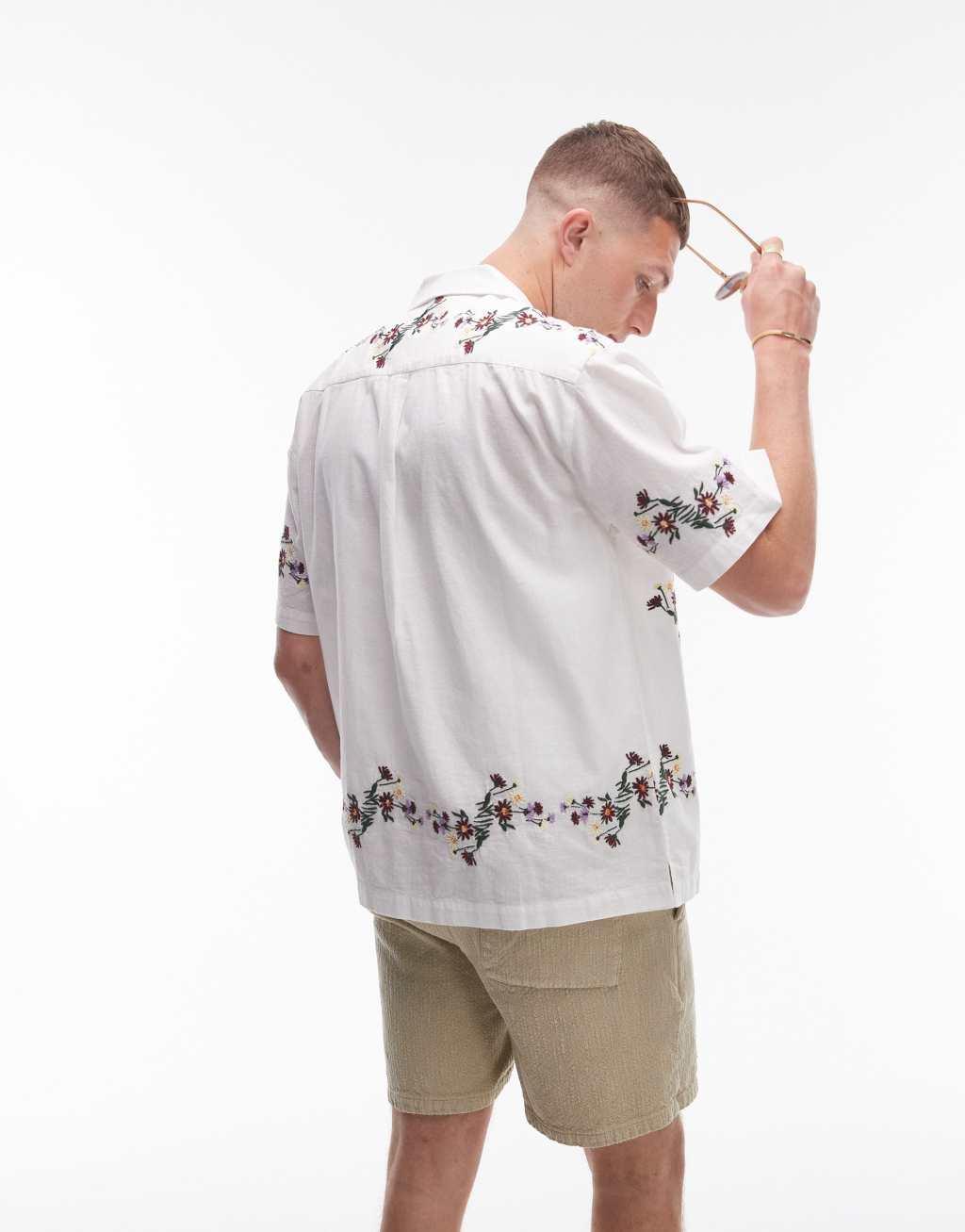 Topman short sleeve relaxed embroidered floral shirt in white Product Image