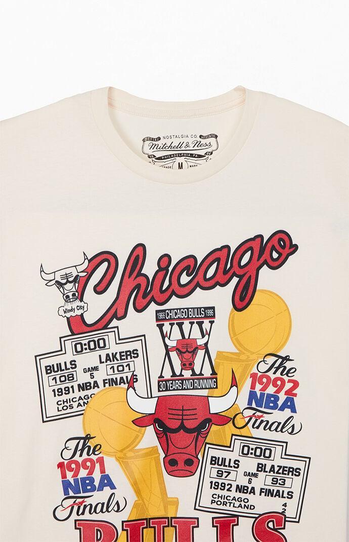 Mitchell & Ness Men's Chicago Bulls Champions T-Shirt Product Image