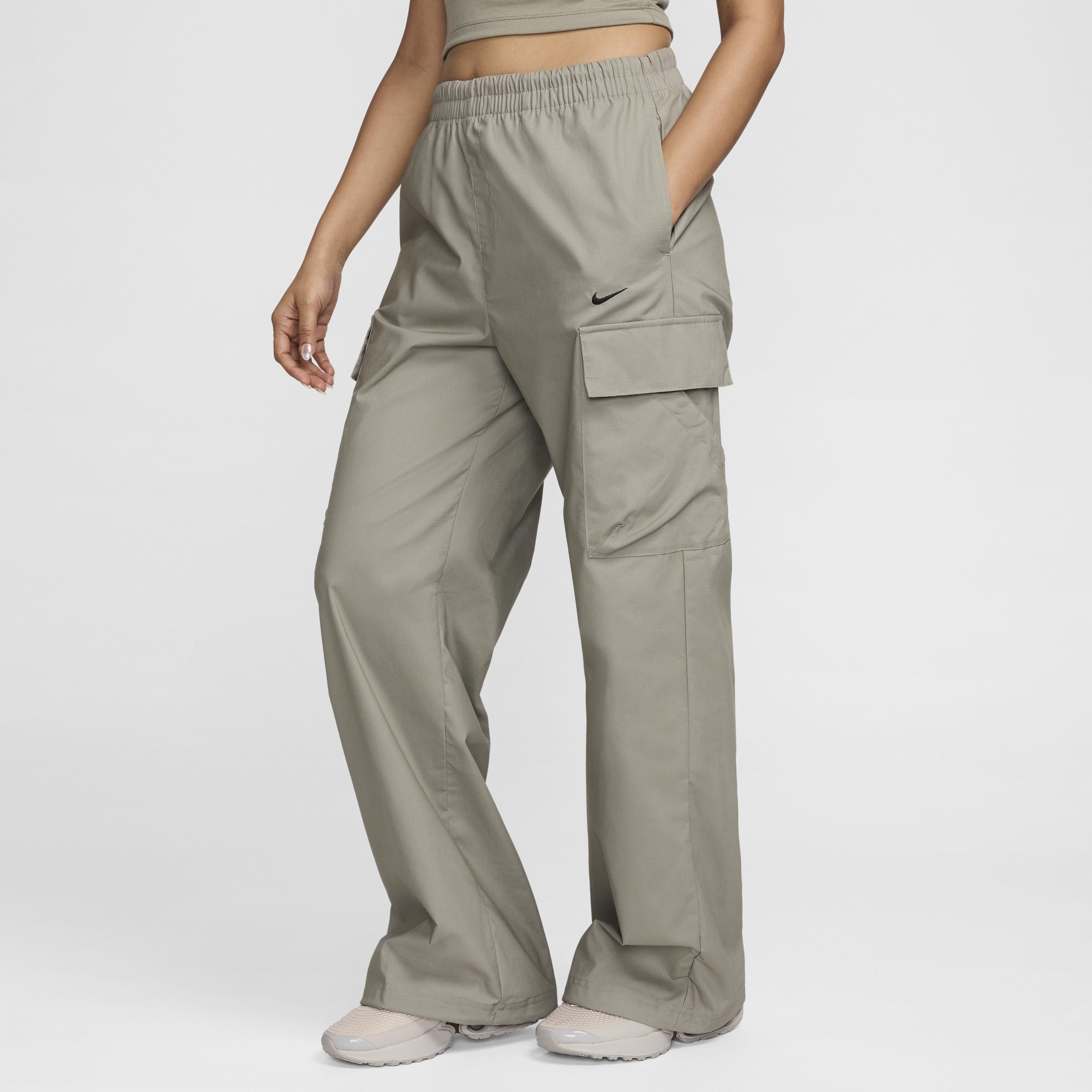 Women's Nike Sportswear Everything Wovens Mid-Rise Cargo Pants Product Image