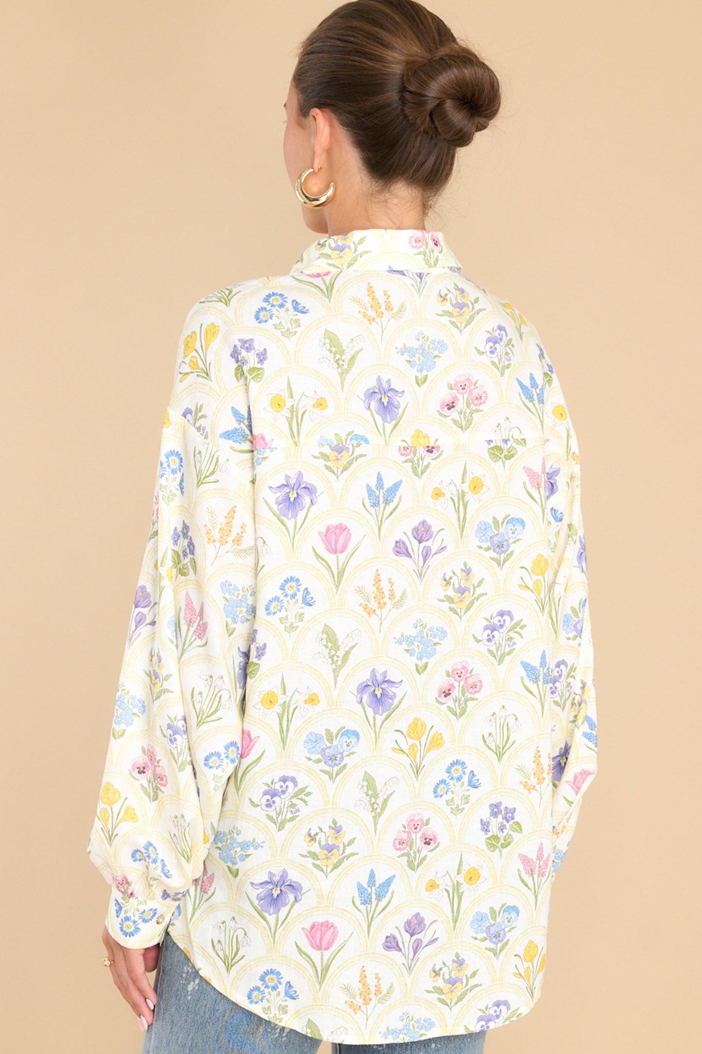 Aura Blossoming Emotion Ivory Floral Print Top Product Image