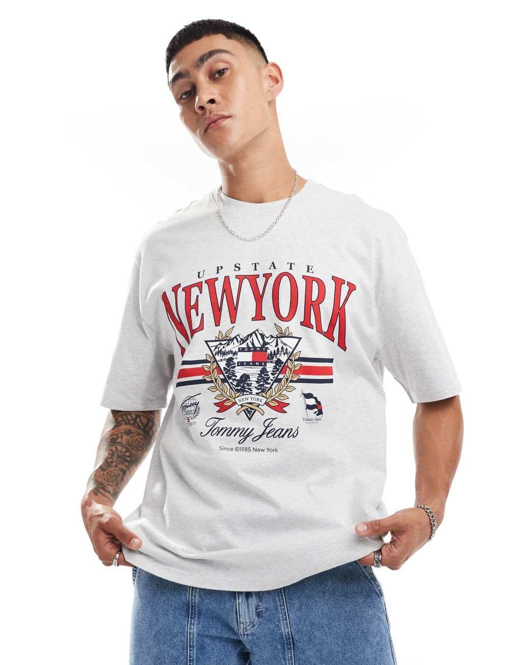 Tommy Jeans Vintage Explorer oversized T-shirt in gray Product Image