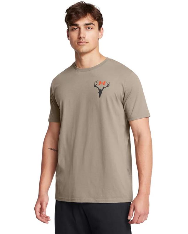 Mens UA White Tail Short Sleeve Product Image