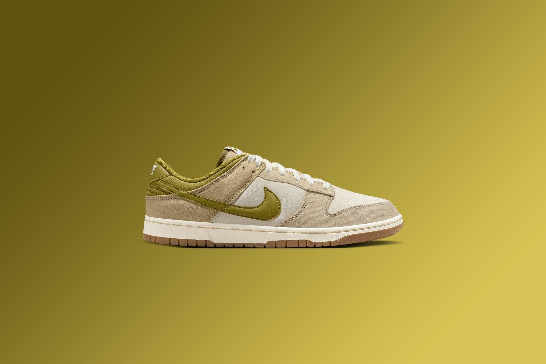 Dunk Low 'Since 72' - Sail/Pacific Moss/Cream II/Limestone Male Product Image