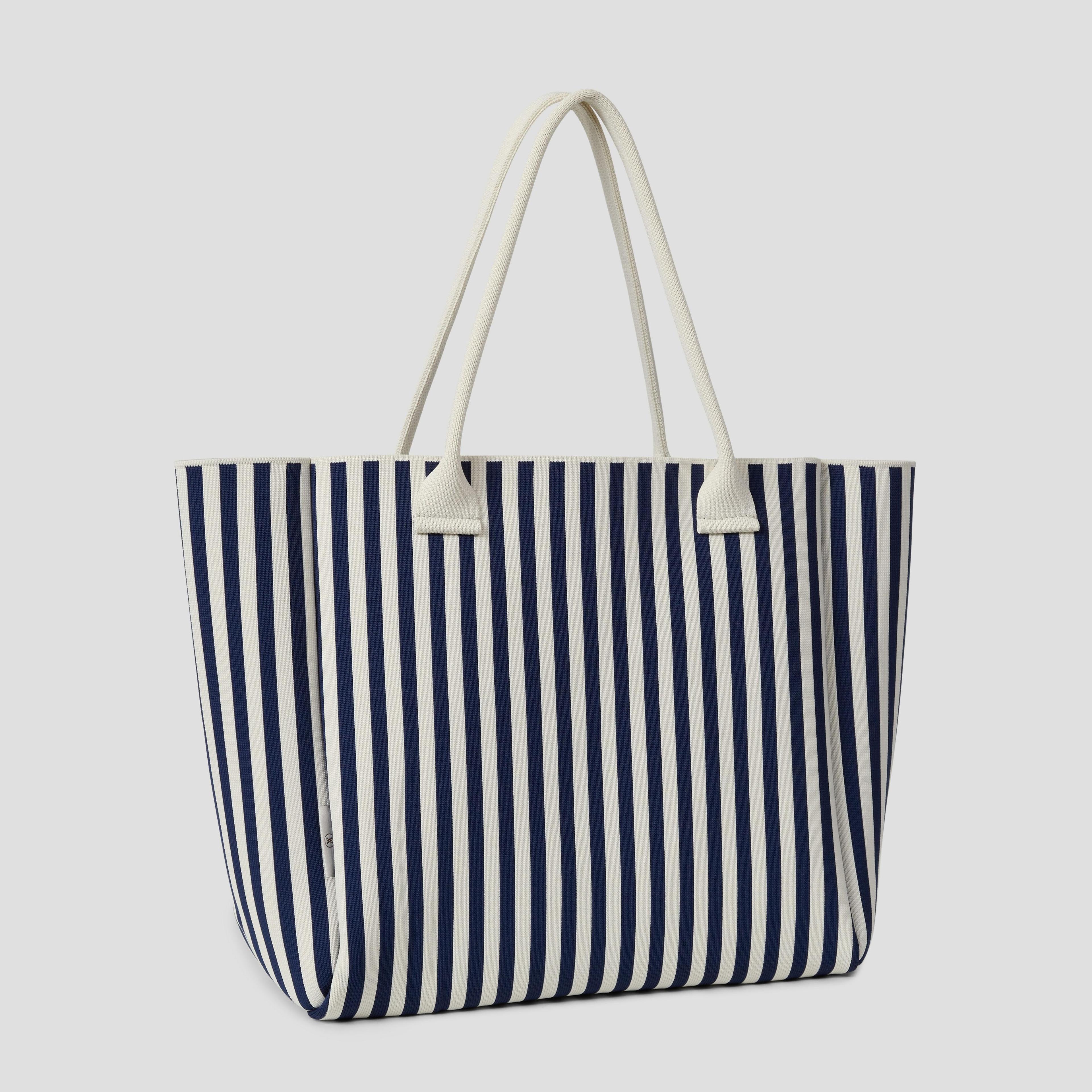 The Essential Tote (Maia) Product Image