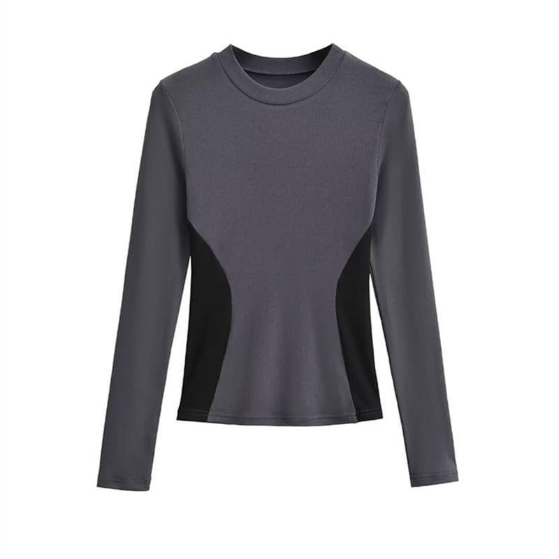 Long-Sleeve Crewneck Plain Tee Product Image