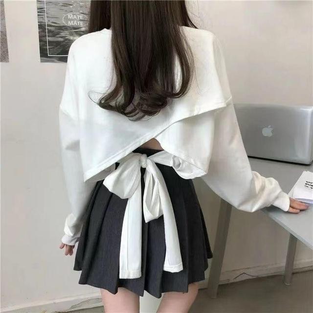 Round Neck Asymmetrical Bow Back Cropped Pullover Product Image