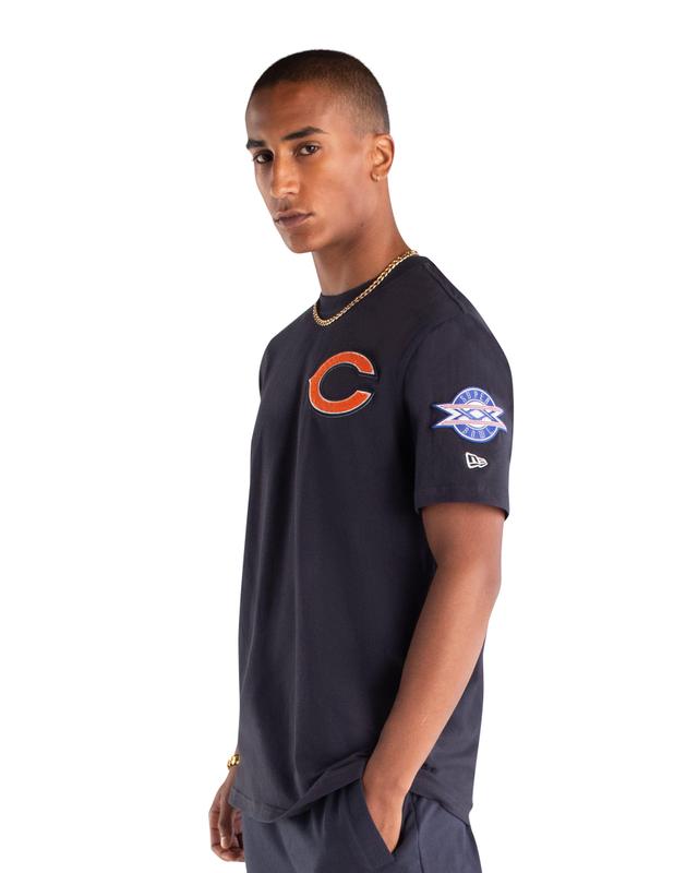 Chicago Bears Logo Select T-Shirt Male Product Image