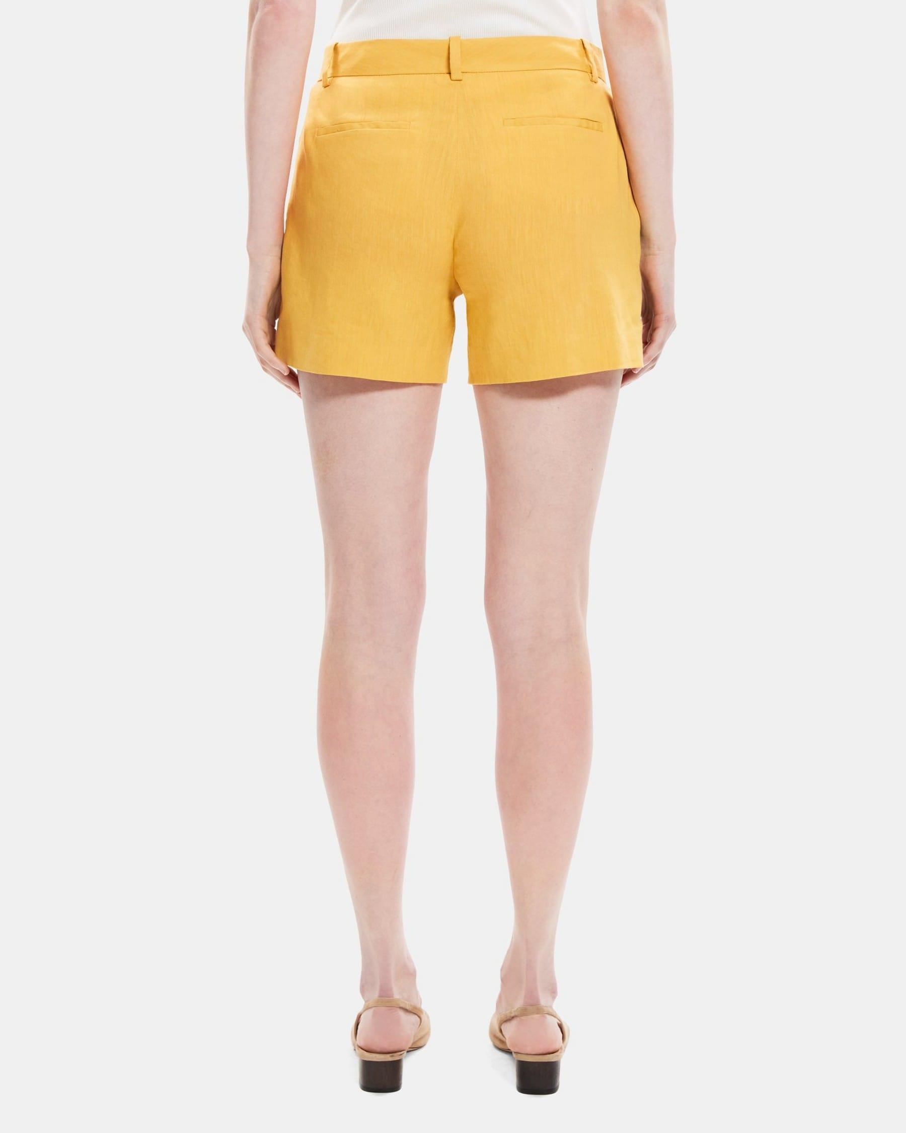 Tailored Short in Linen-Blend Product Image