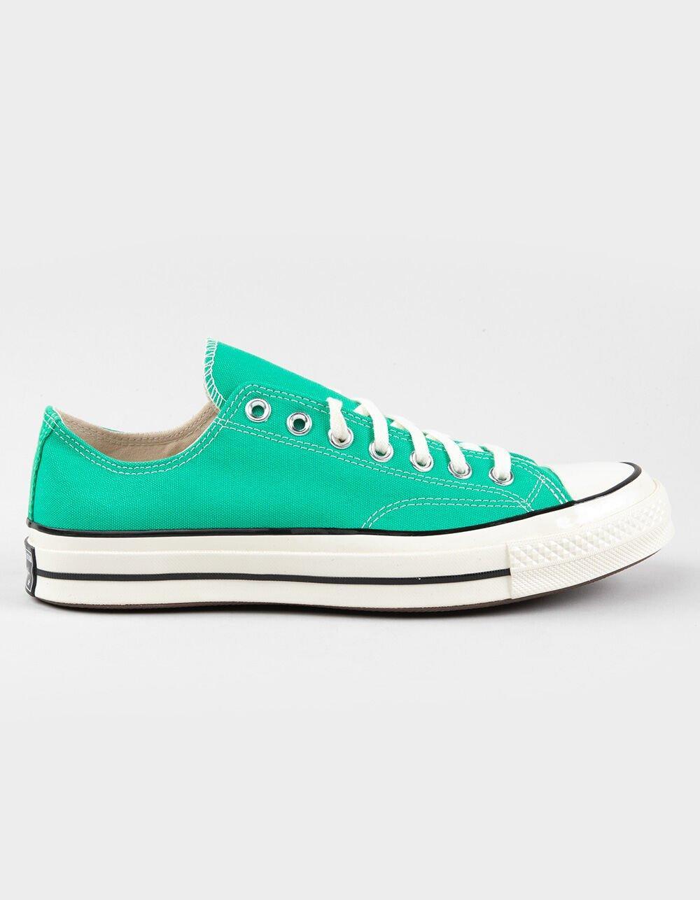 CONVERSE Chuck 70 Low Top Canvas Shoes Product Image