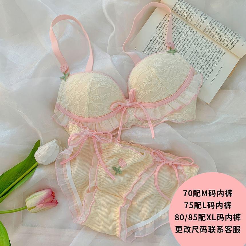 Lace Bra Top / Panties / Set Product Image