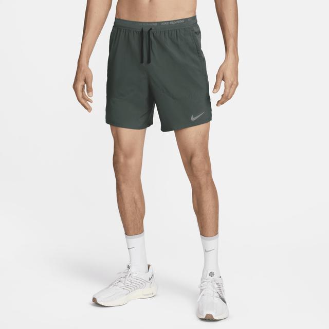 Nike Men's Stride Dri-FIT 7" 2-in-1 Running Shorts Product Image