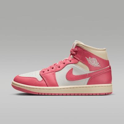 Air Jordan 1 Mid Women's Shoes Product Image