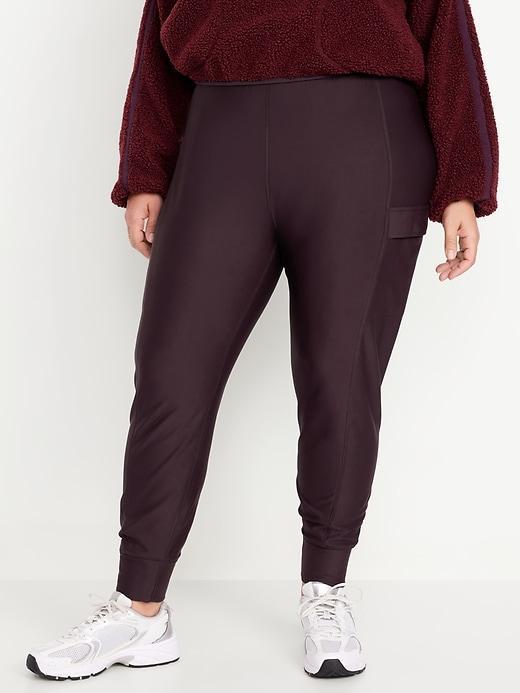 Extra High-Waisted PowerSoft Coze Edition Warm-Lined 7/8 Cargo Joggers Product Image