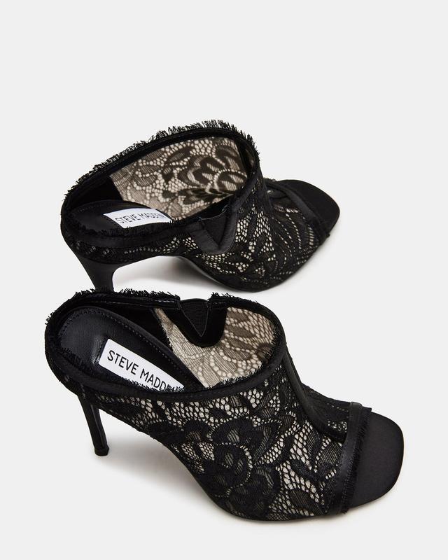 KOURT BLACK LACE Female Product Image