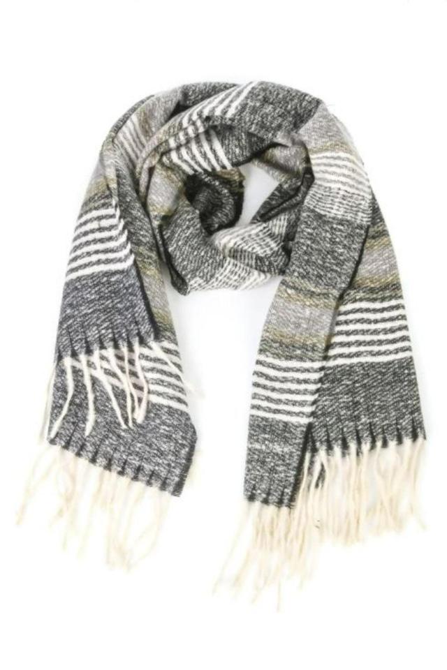 Stripe Pattern Oblong Fringe Scarf Product Image